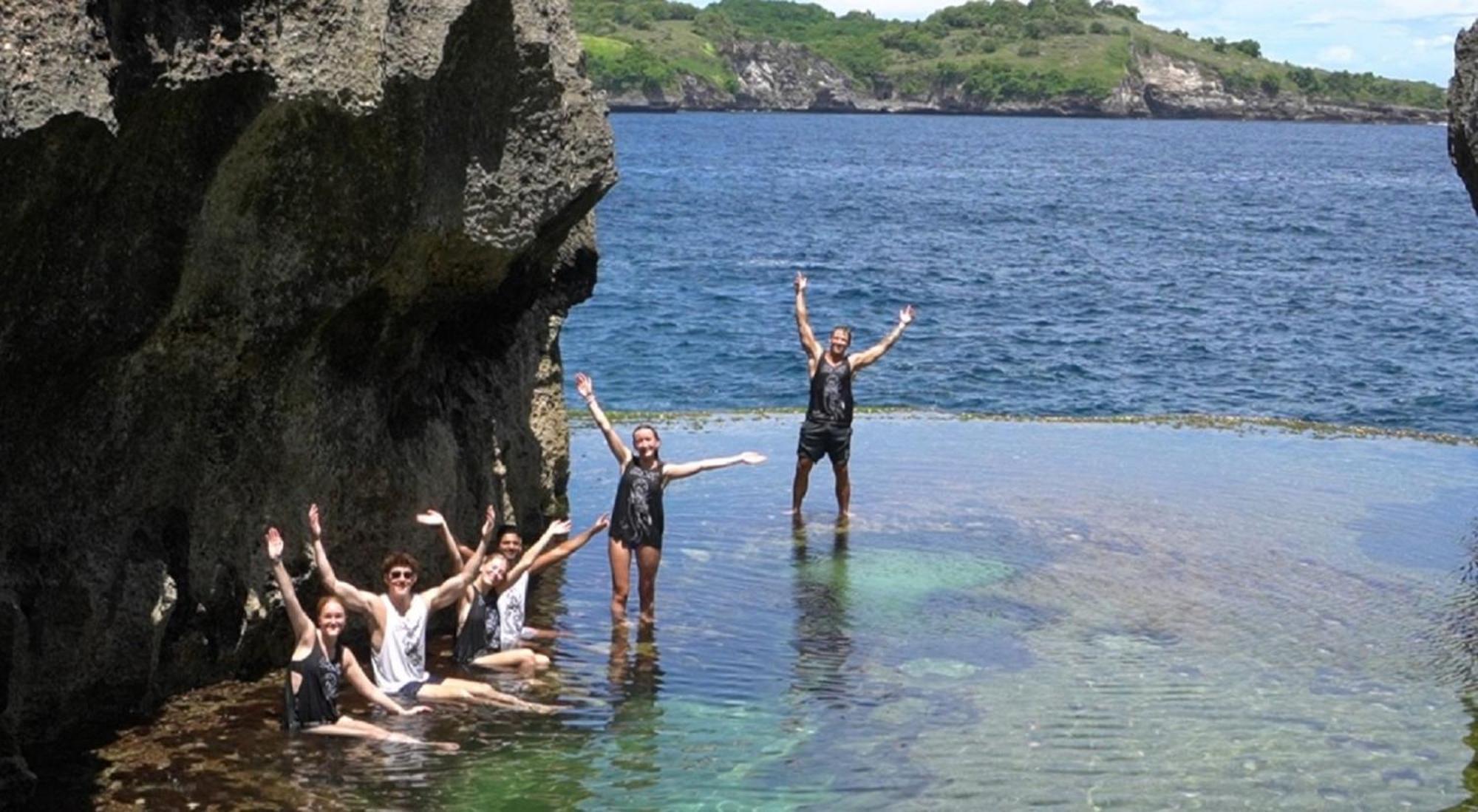 Lushy Hostel Nusa Penida Toyapakeh Exteriör bild